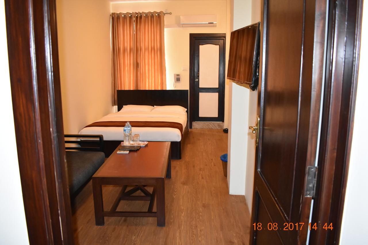 Hotel Hema Kathmandu Exterior foto